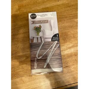 Room mates peel and‎ stick blessed sign